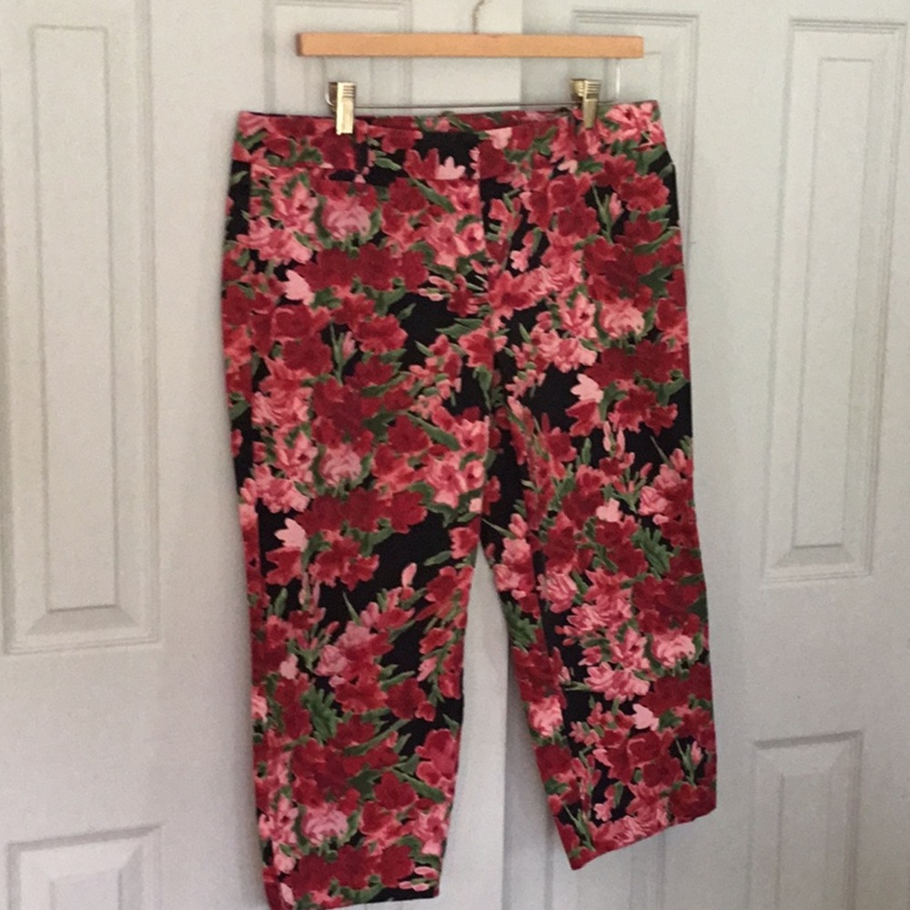 Talbots 14p. Capri pants
